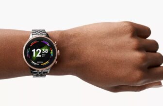 Fossil is done making smartwatches but will keep r...