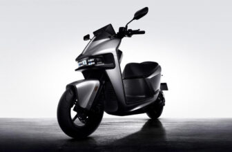 Gogoro’s new flagship Pulse is a sporty, hig...