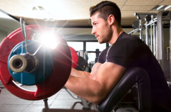 How to Do the Preacher Curl for Building Bigger Biceps
