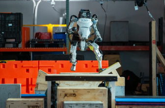 Boston Dynamics sends Atlas to the robot retiremen...