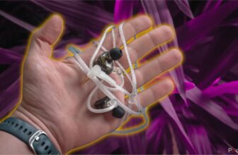 7 reasons why I chose wired headphones