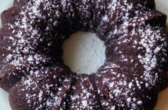 CHOCOLATE MAYONNAISE CAKE – The Southern Lad...